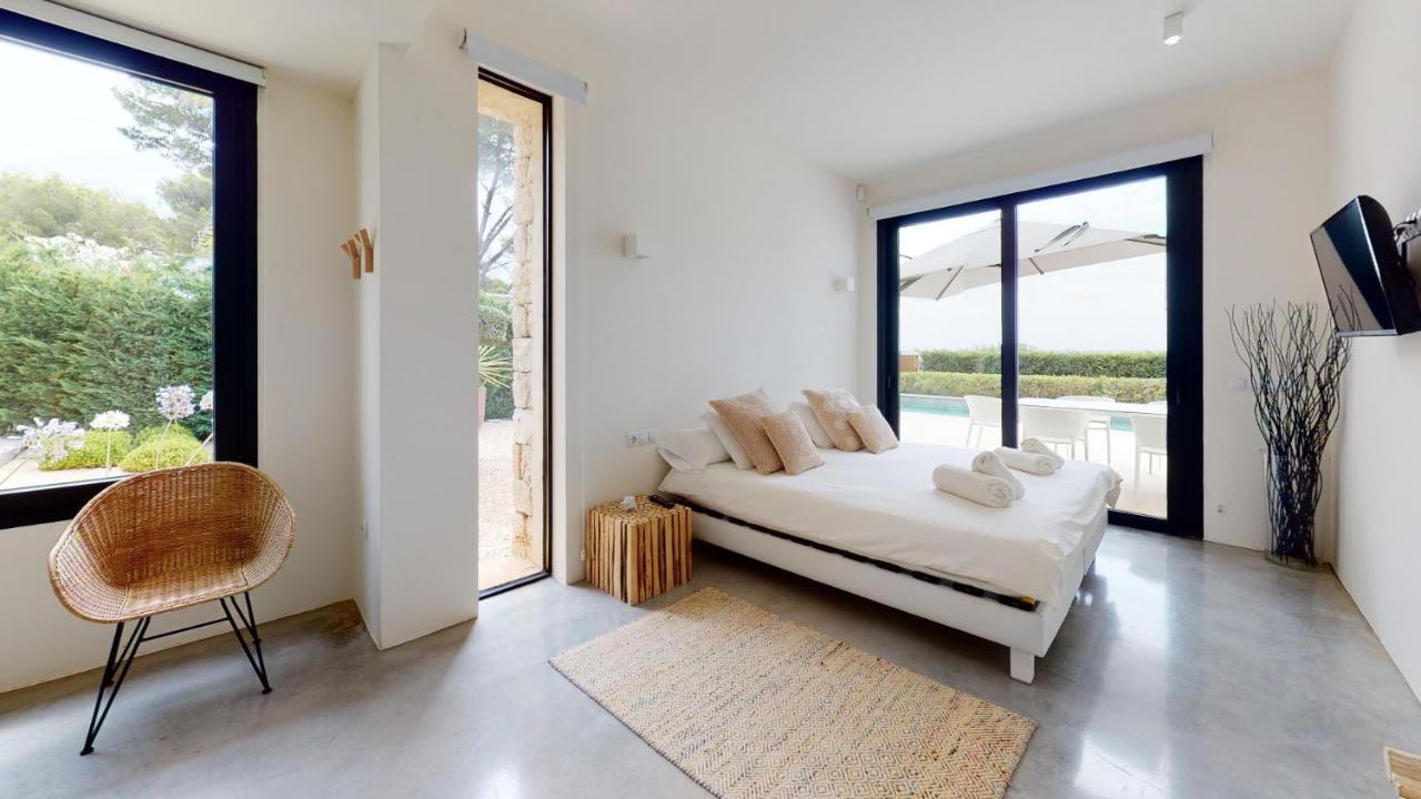 Algarrobos Santa Eulalia del Río